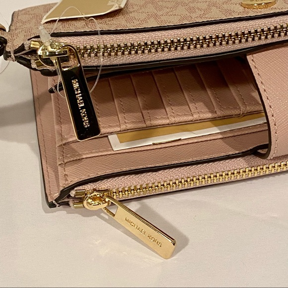 Michael Kors - Double Zip Wallet - Ballet Pink - Picture 8 of 9